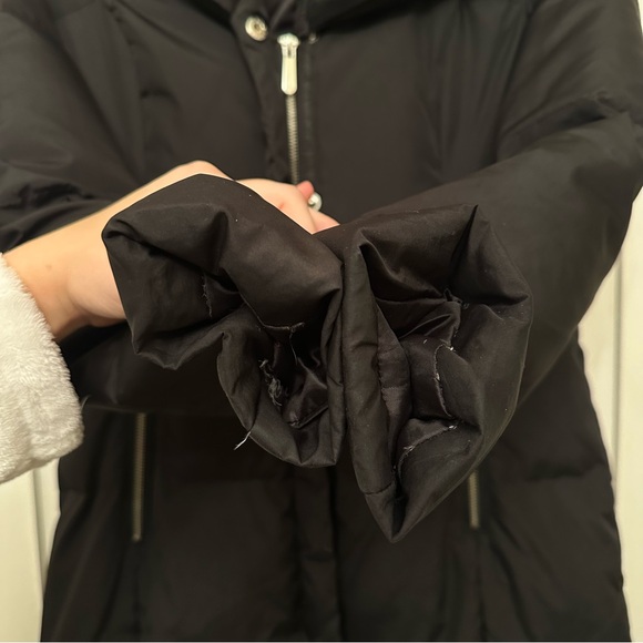 AQUA Bloomingdale’s Long Down-Filled Winter Puffer Coat - Picture 8 of 16